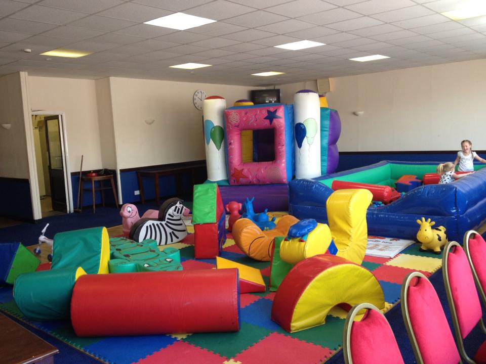 jumping jacks bouncy castle hire